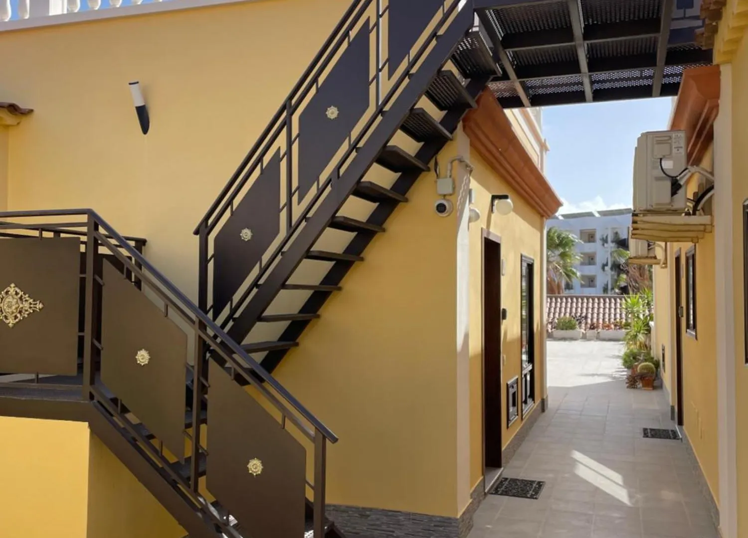 Cozy Two Bedroom Apartment In San Blas Golf Del Sur Tenerife San Miguel de Abona Spain