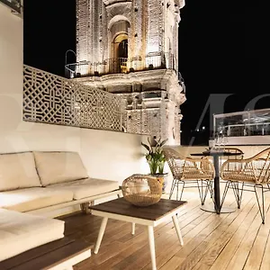https://duplex-w-private-rooftop-view-on-san-juan-church.1costadelsol.com
