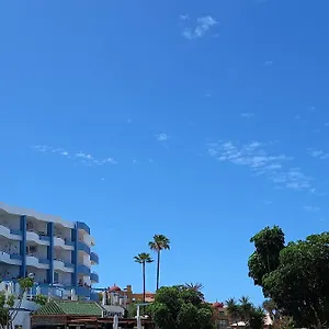 https://luminoso-apartamento-con-piscina.in-canary-islands.com